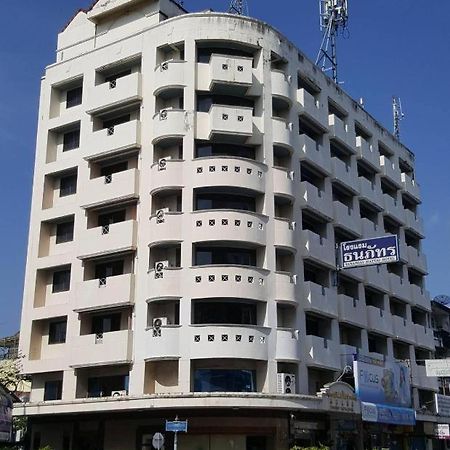 Tanaphat Hatyai Hotel Hat Yai Extérieur photo