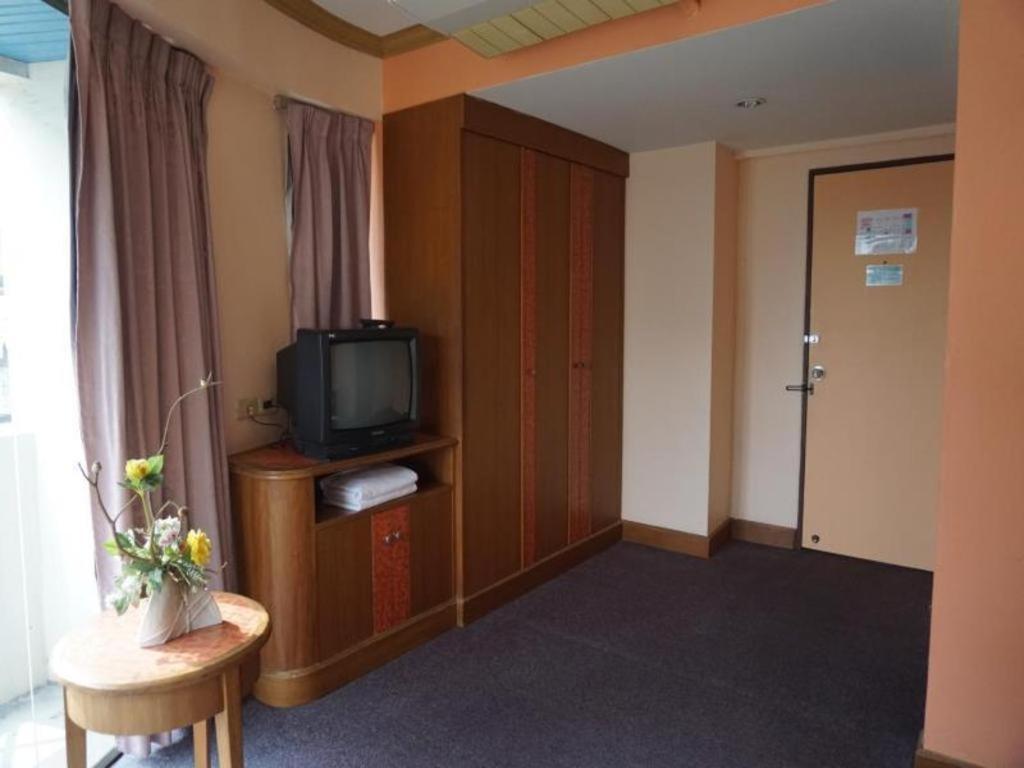Tanaphat Hatyai Hotel Hat Yai Extérieur photo
